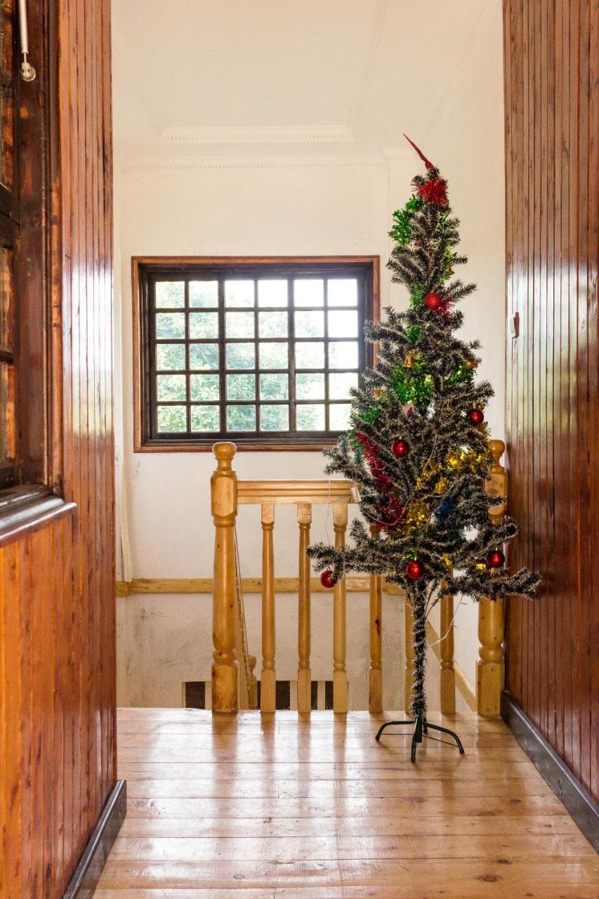 Kuniville Guest House Ньєрі Екстер'єр фото